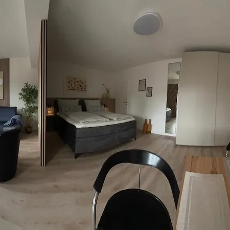 Marktplatzapartment 3 *